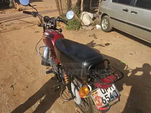 Bajaj Boxer 2022 Red