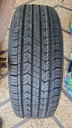 235/60r18 107v Joyraod Tourer