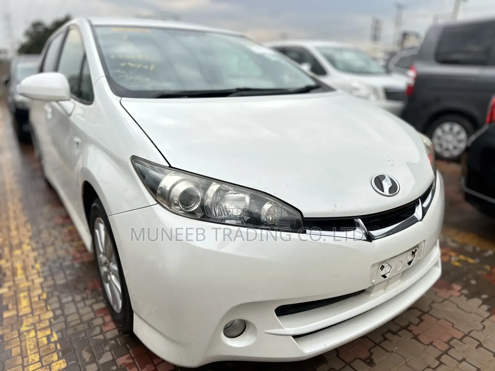 Toyota Wish 2011 White