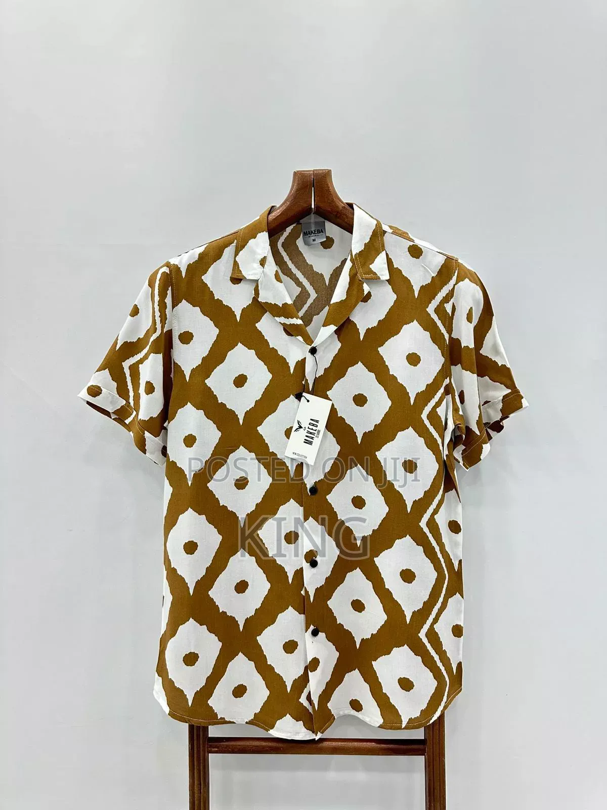 Metro Vintage Shirt. Vintage Design