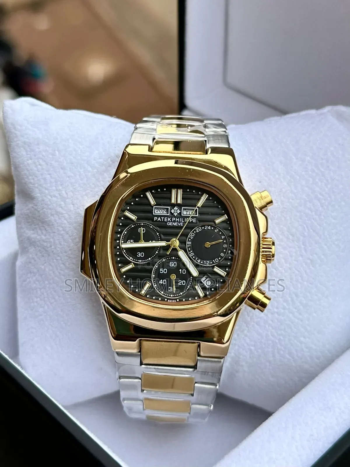 Patek Philippe Classic Analog Watch
