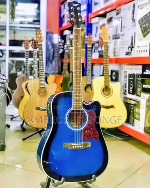 Full Size41 YAMAHA Powered Acoustic Guitar With FREE Battery