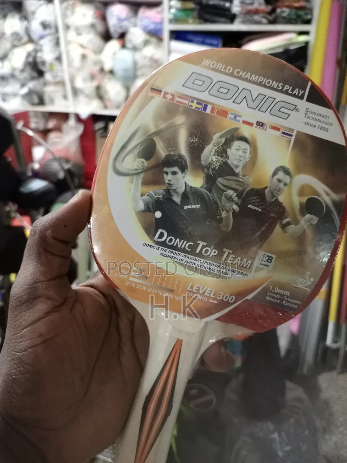 Donic Top Team 300 Table Tennis Racket.