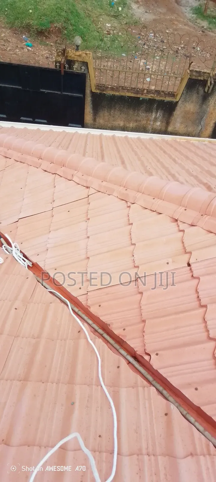 Roof Tile Cleaning Services