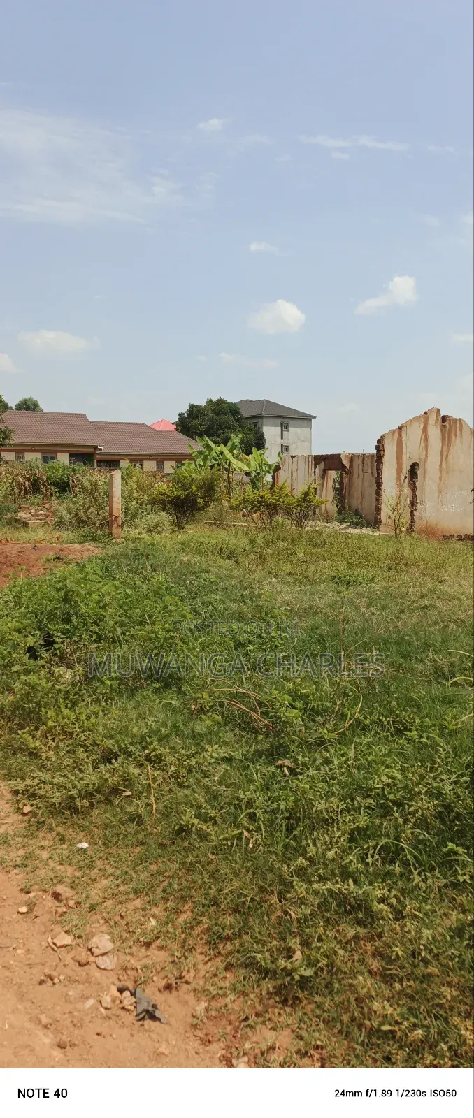 Plot for Sale in Kira