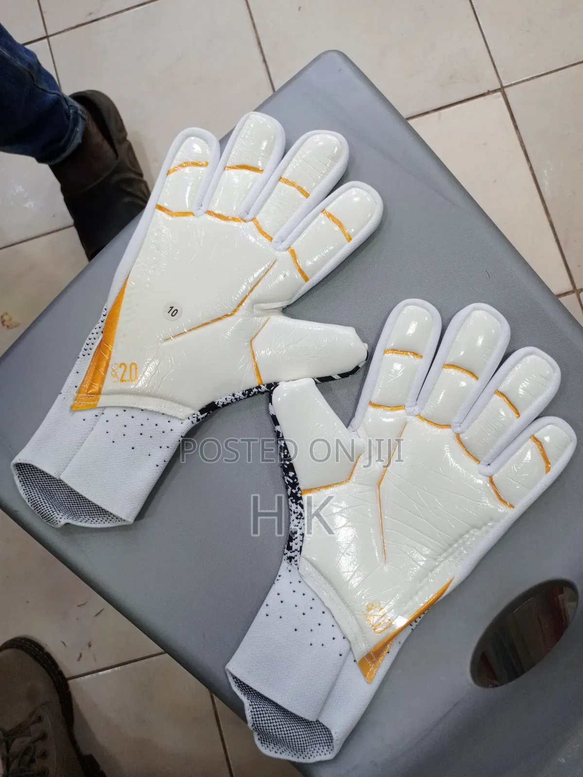Adidas Predator Pro Goalkeeper Gloves.