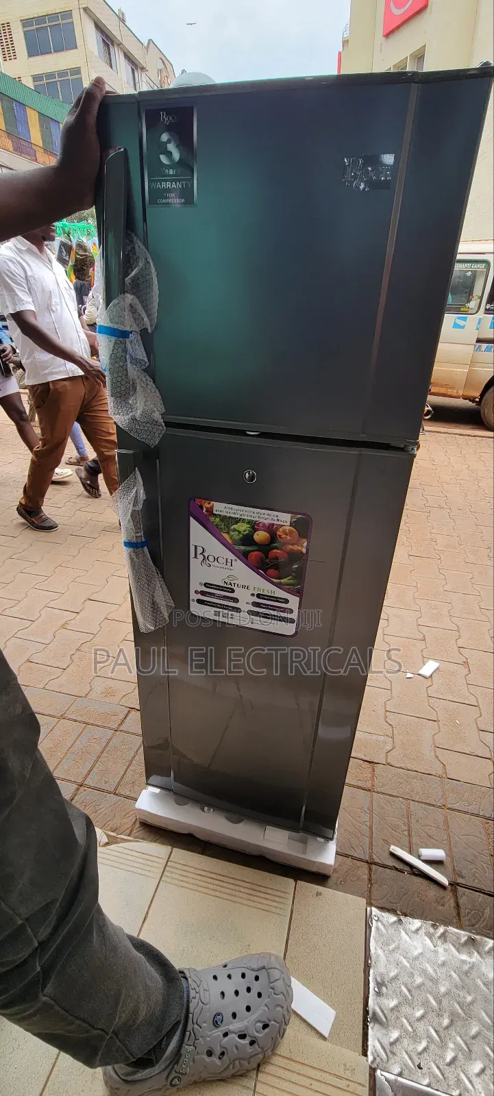 Refrigerator