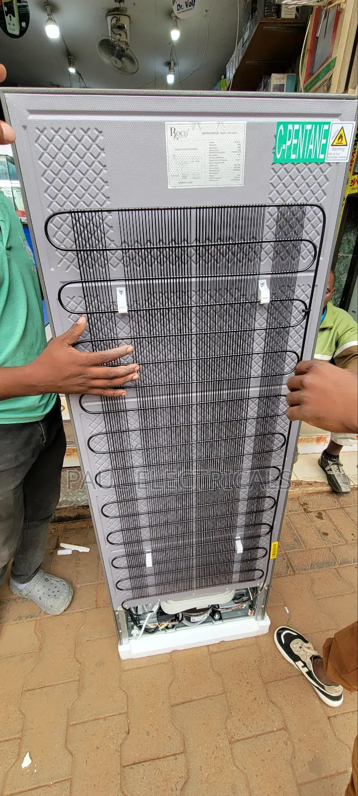 Refrigerator