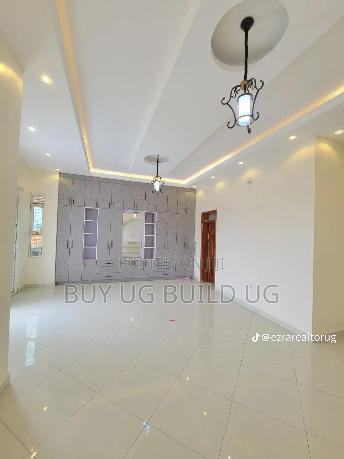6bdrm Mansion in Munyonyo Kampala, Central Division for sale
