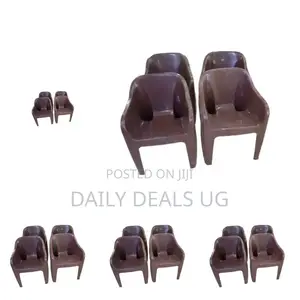 Photo - Comfortable Plastic Chair
