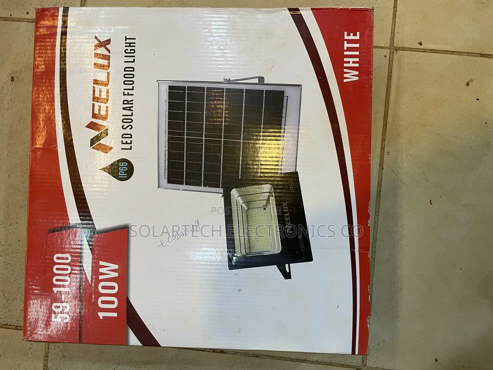 100W Solar Flood Lights/ Longer Lifespan
