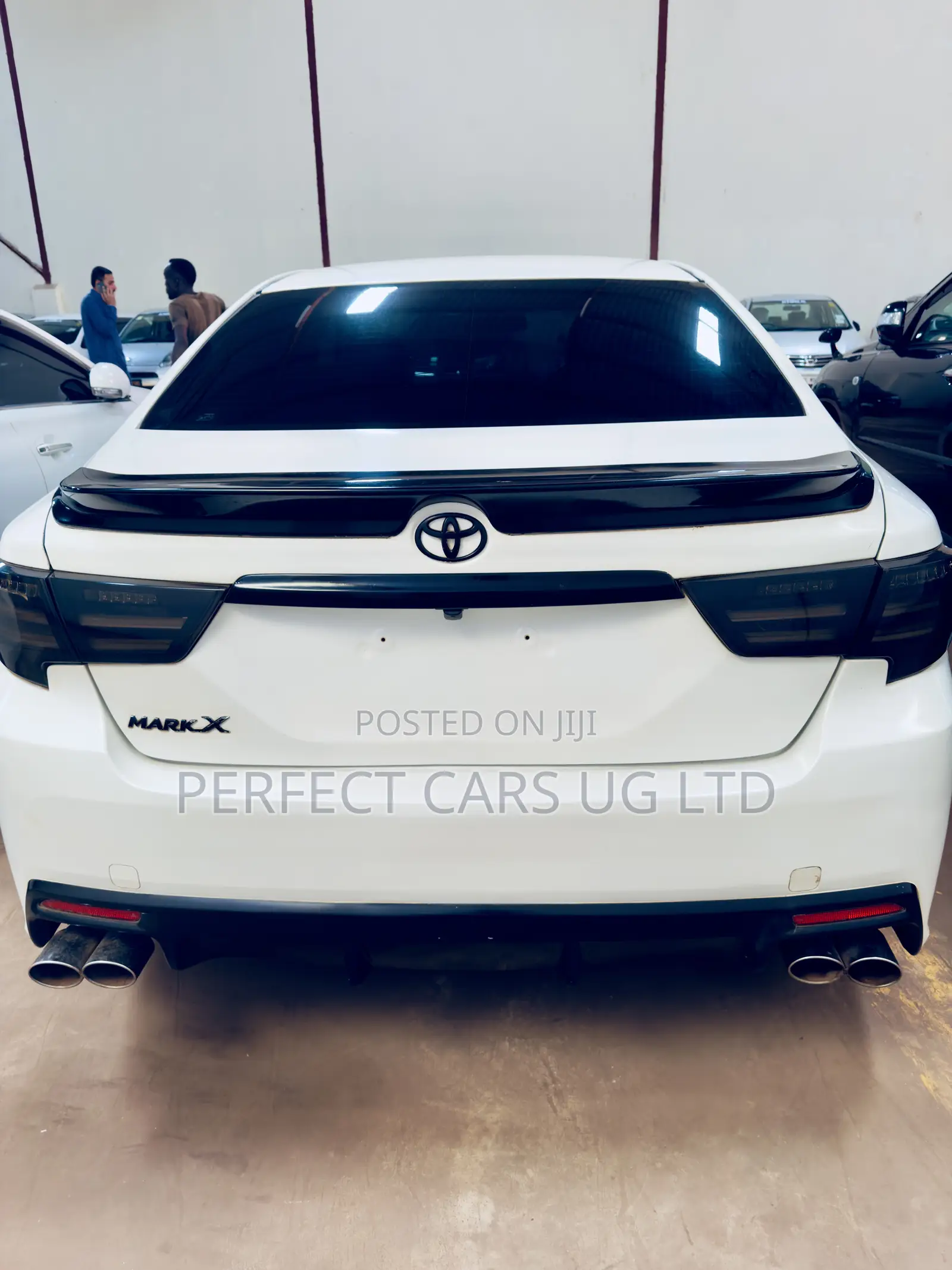 Toyota Mark X 2.5 AWD 2011 Off white