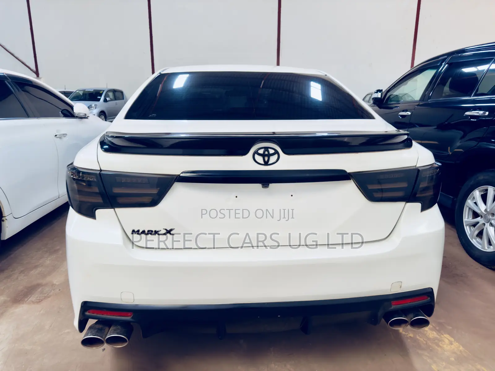 Toyota Mark X 2.5 AWD 2011 Off white