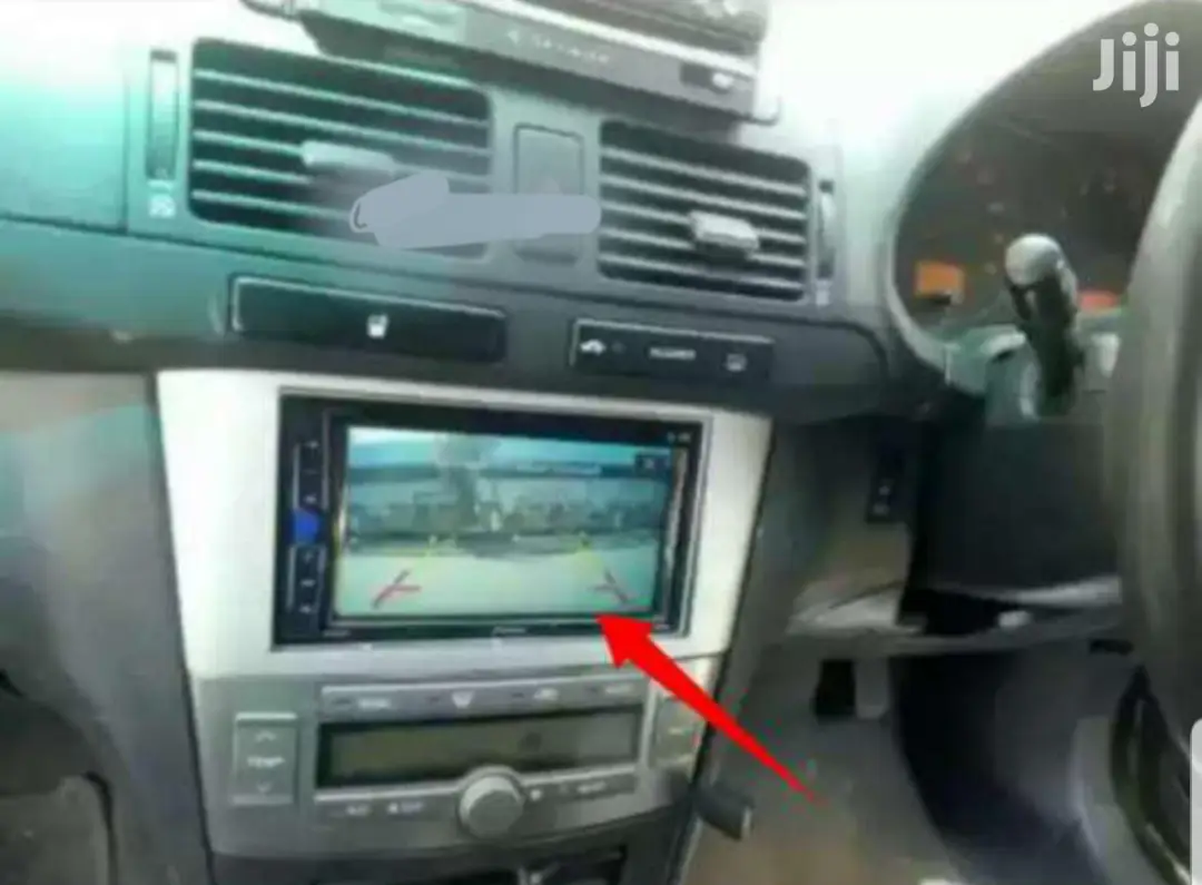 Toyota AVENSIS Radio Pioneer