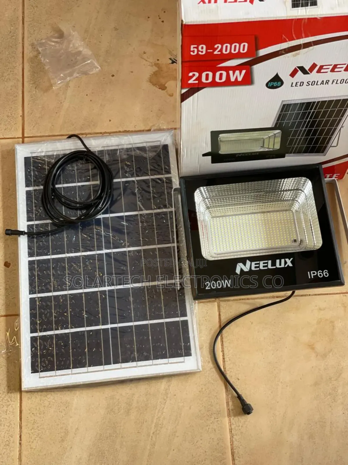 200W Durable Solar Flood Lights/Neelux Sunset