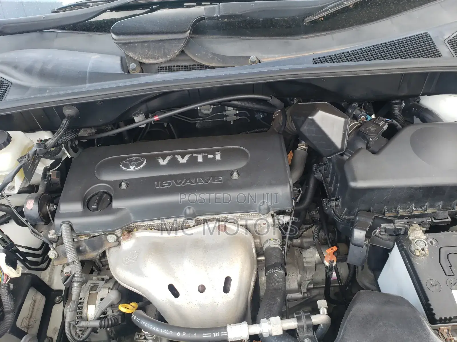 Toyota Harrier 2.4 2012 White
