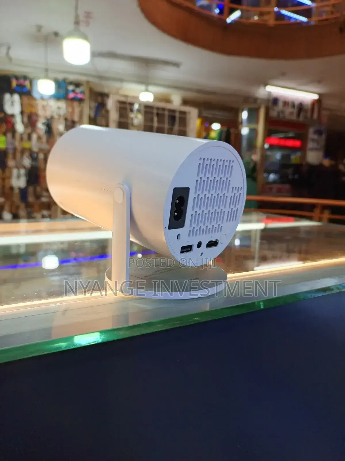 Ultra HD Projector With High Dynamic Range