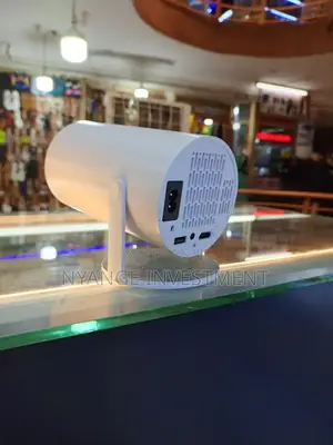 Ultra HD Projector With High Dynamic Range
