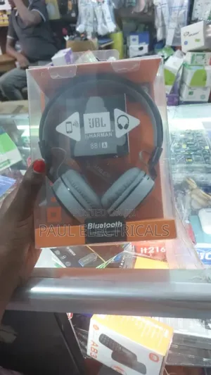 Headphones 