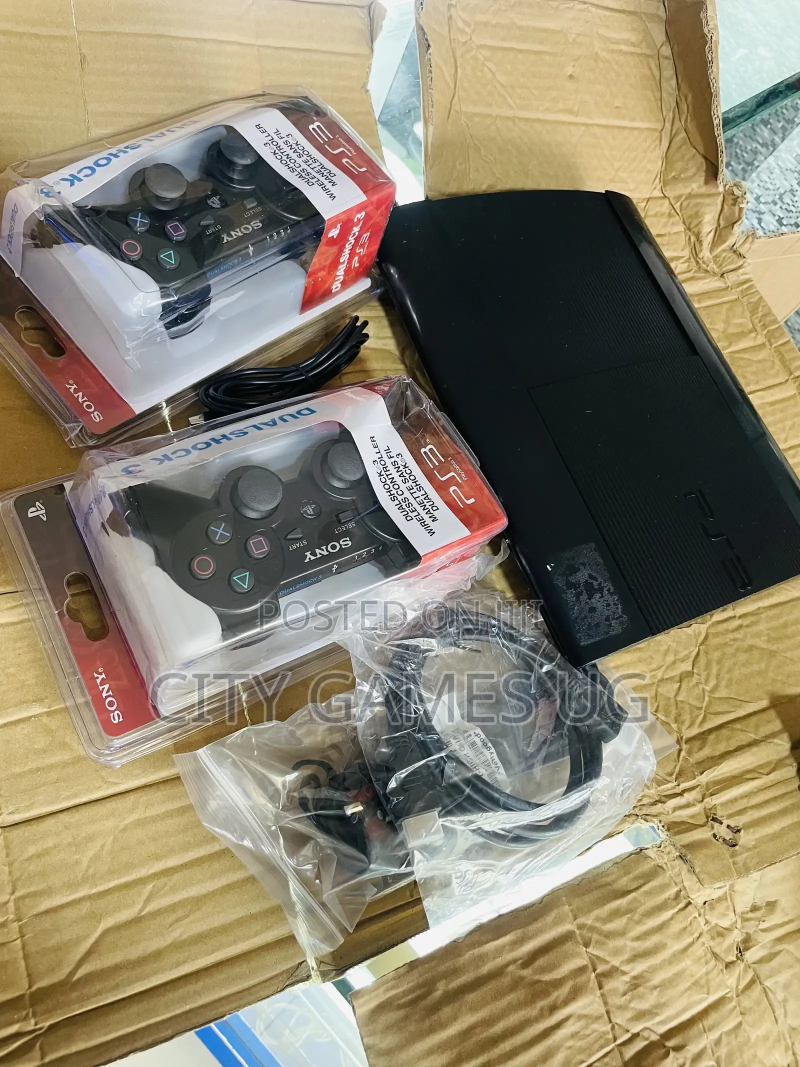 Ps3 Console With 2 Pads and 15game S