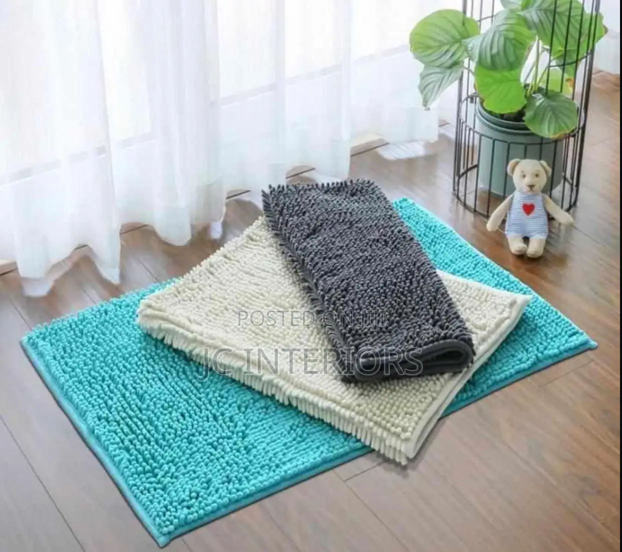Smiry Luxury Chenille Bath Rug