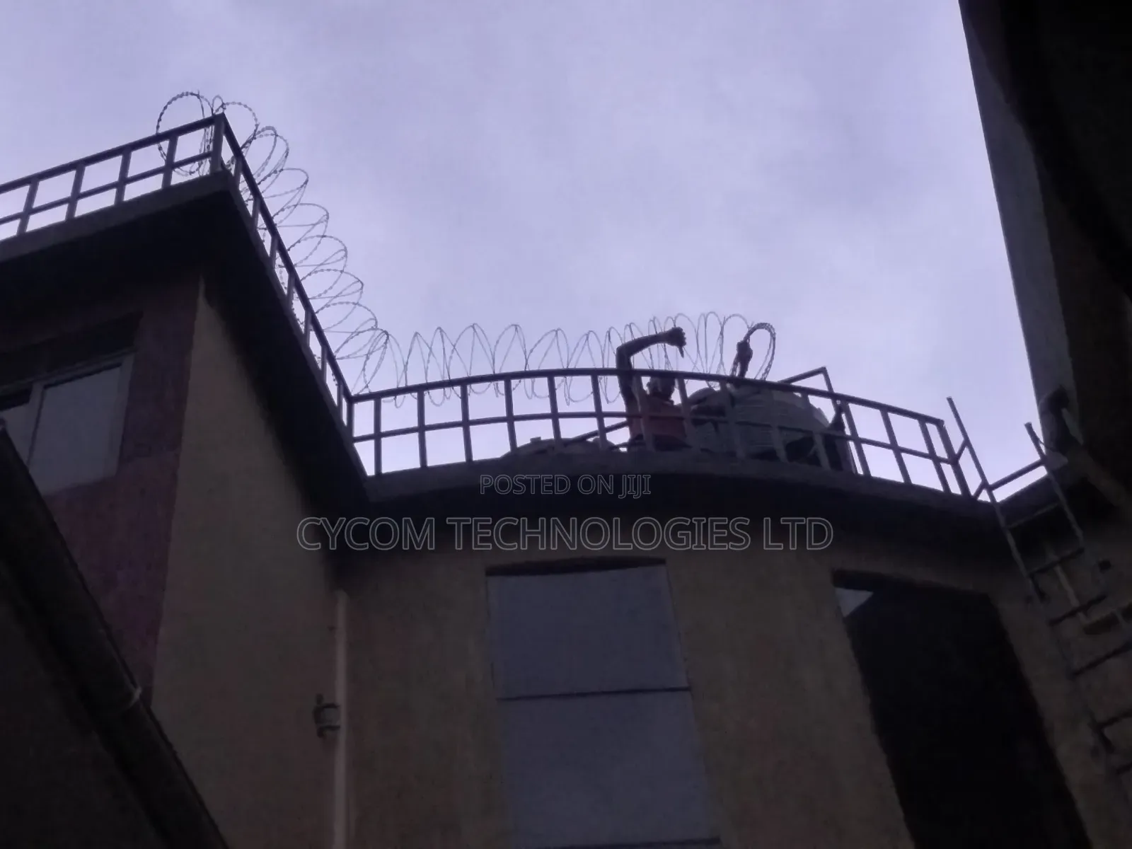 Lazor Wire Sekanyorya