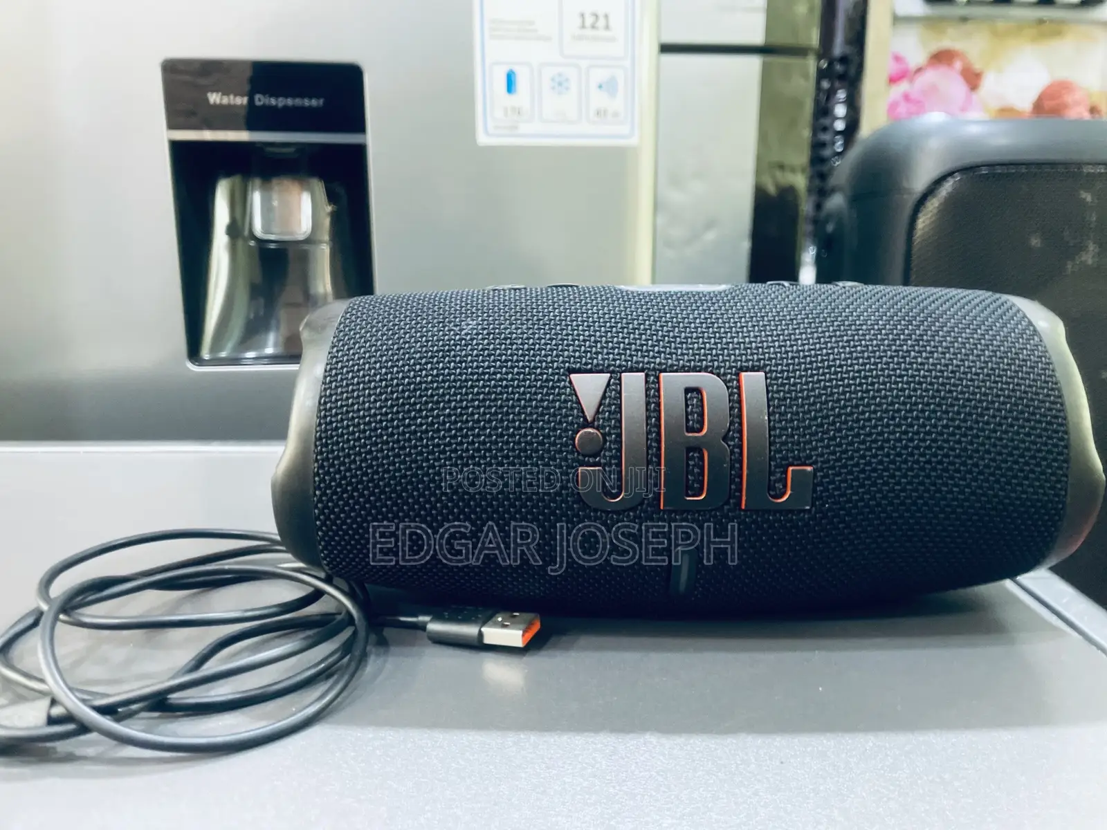 JBL Charge 5 in Good Condition