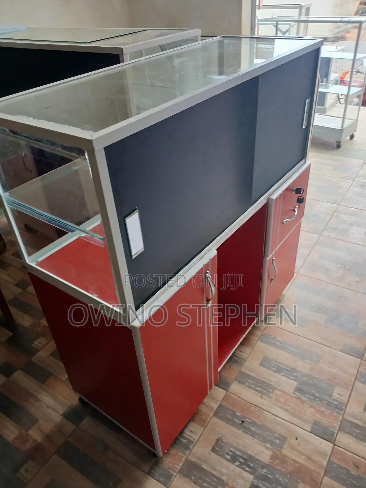 Display Tables