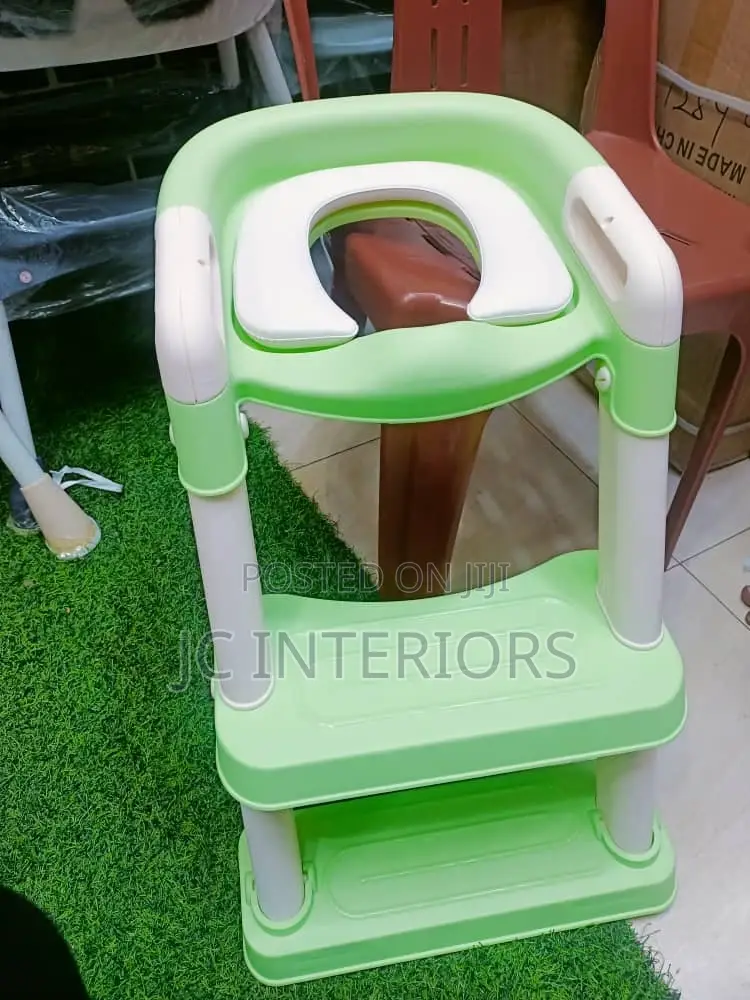 Infants Toilet / Potty Trainers