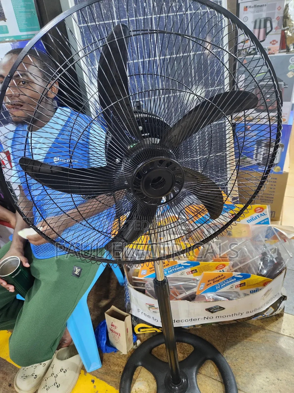 DP LIGHT Floor Fans