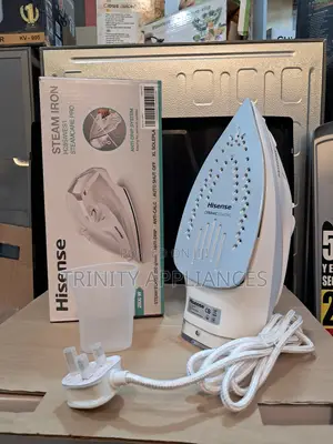 Hisense Steam Iron, 2800w, 300ml, H28 Siwes 1 - White