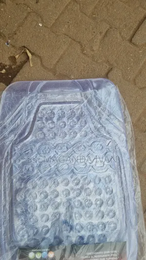Colourless Car Carpets(Cars)