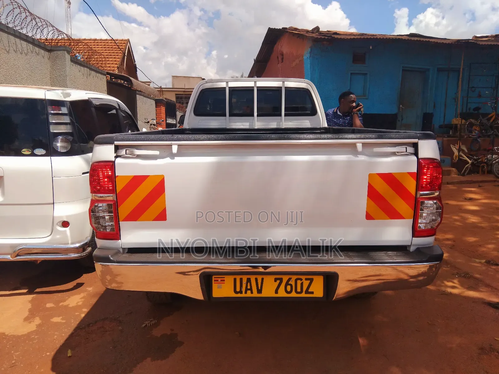 Toyota Hilux 2013 White