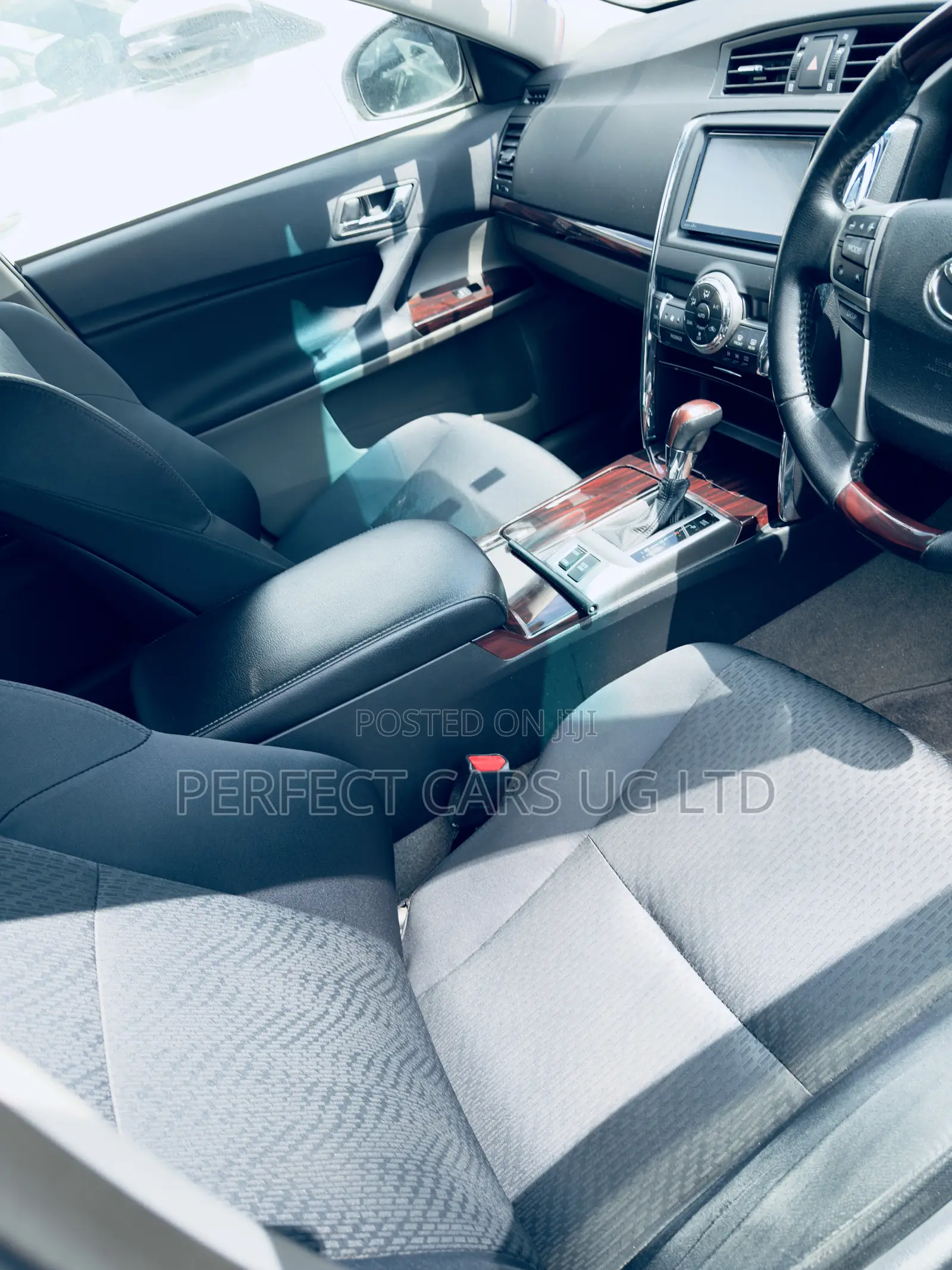 Toyota Mark X 2.5 AWD 2011 Black