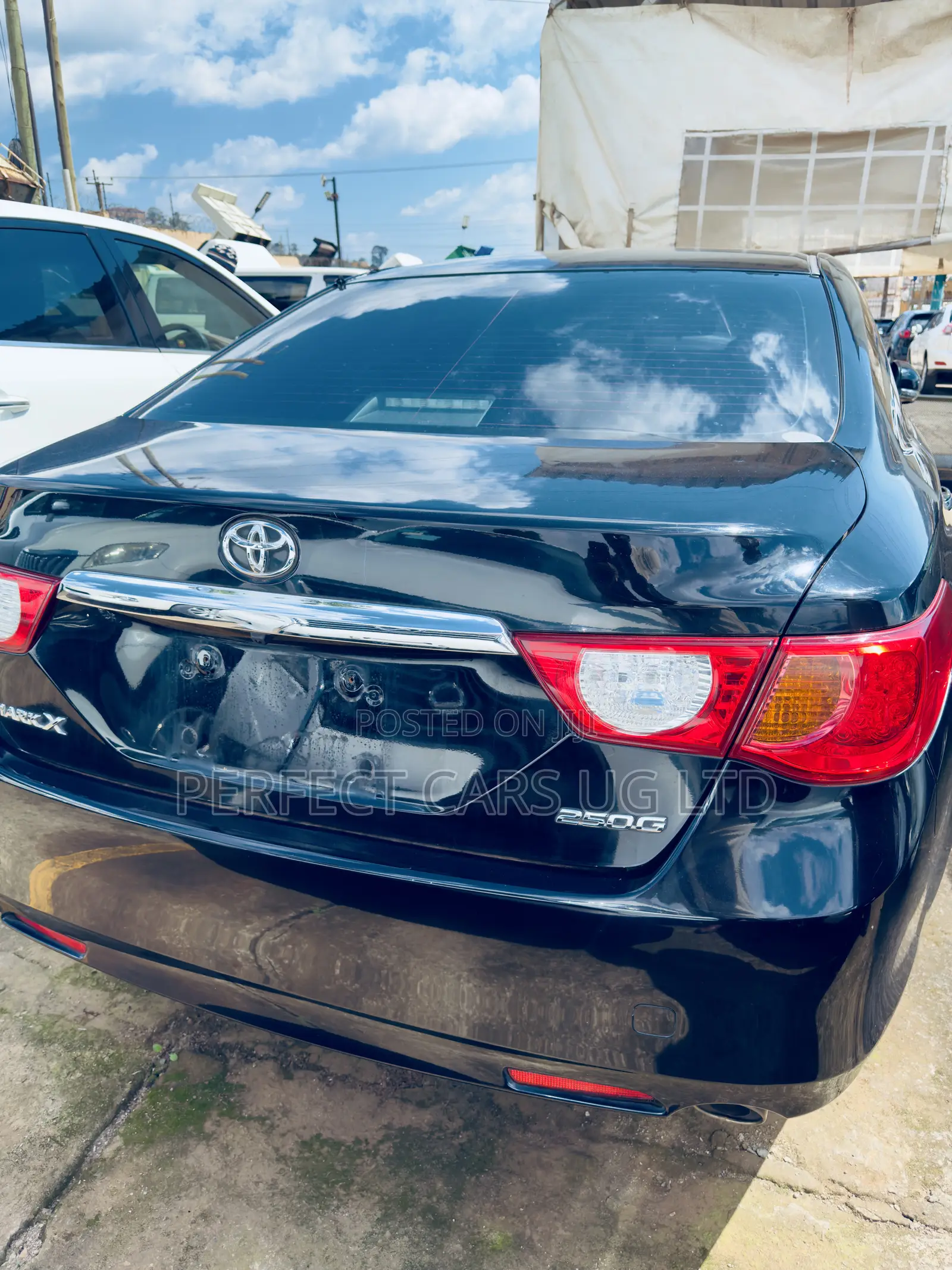 Toyota Mark X 2.5 AWD 2011 Black