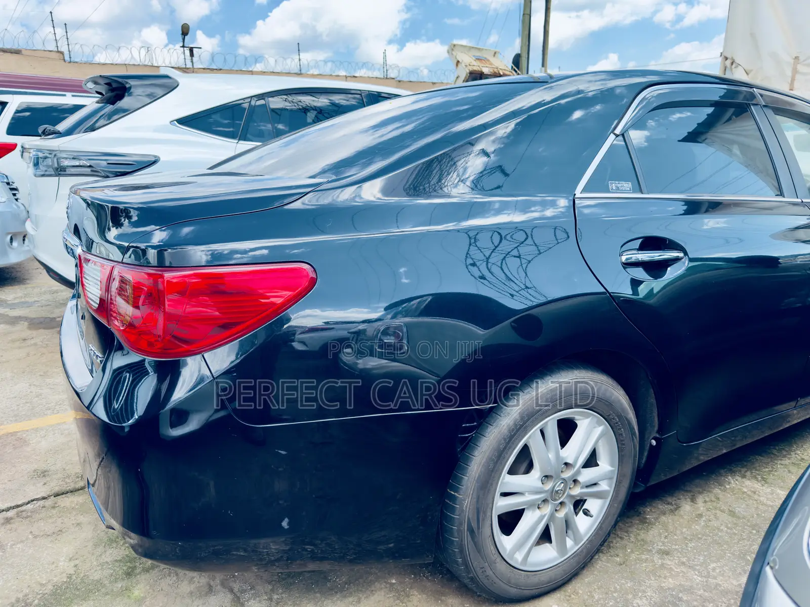 Toyota Mark X 2.5 AWD 2011 Black