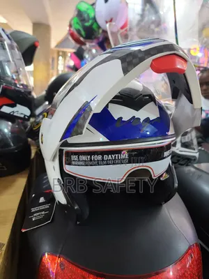 Vega Dx White N Blue Helmet