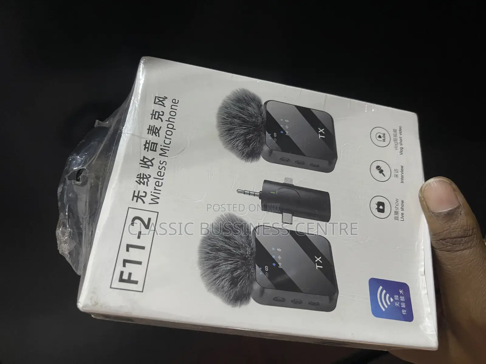 Wireless Lavalier Microphone