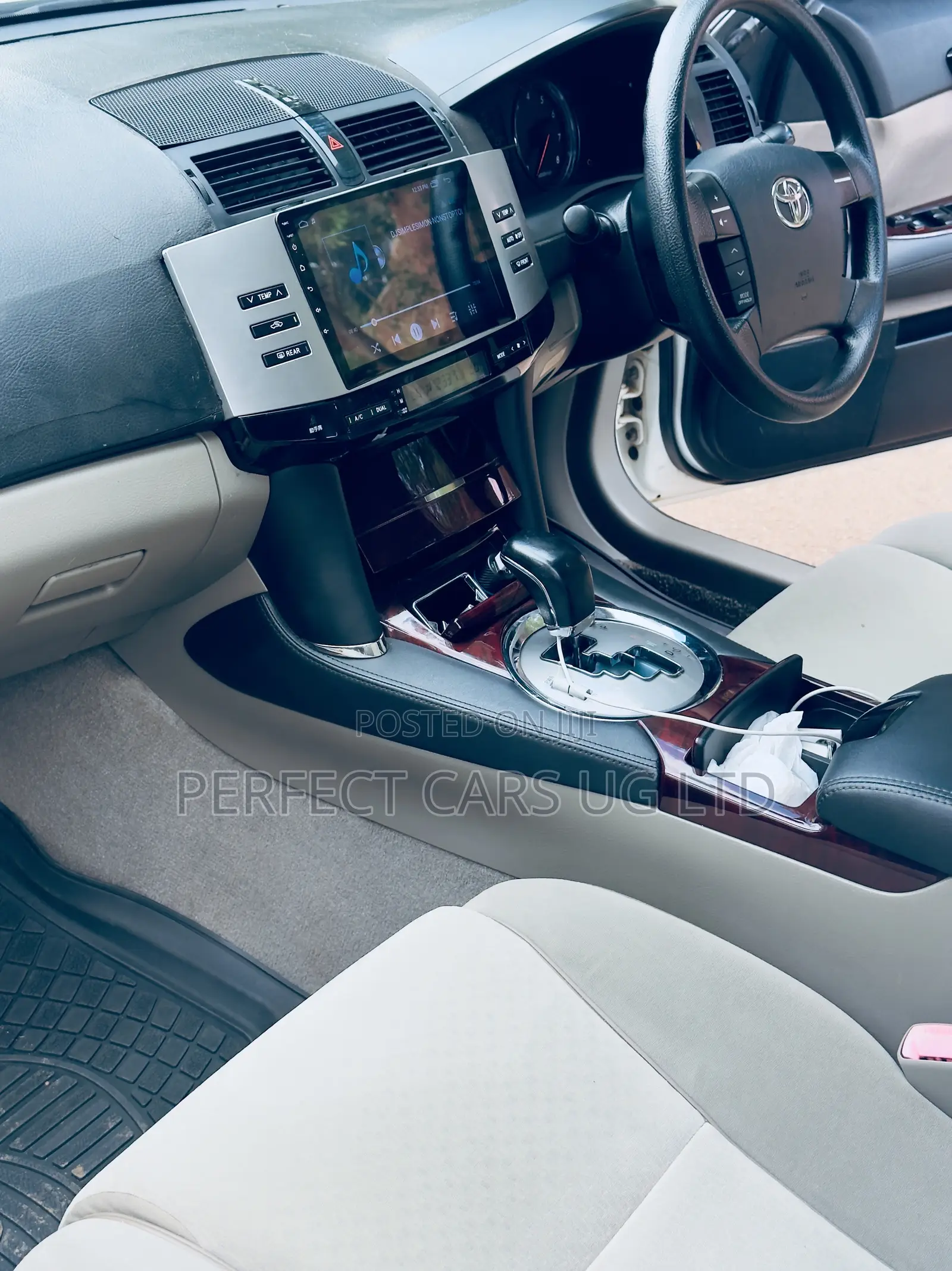 Toyota Mark X 2.5 AWD 2009 White