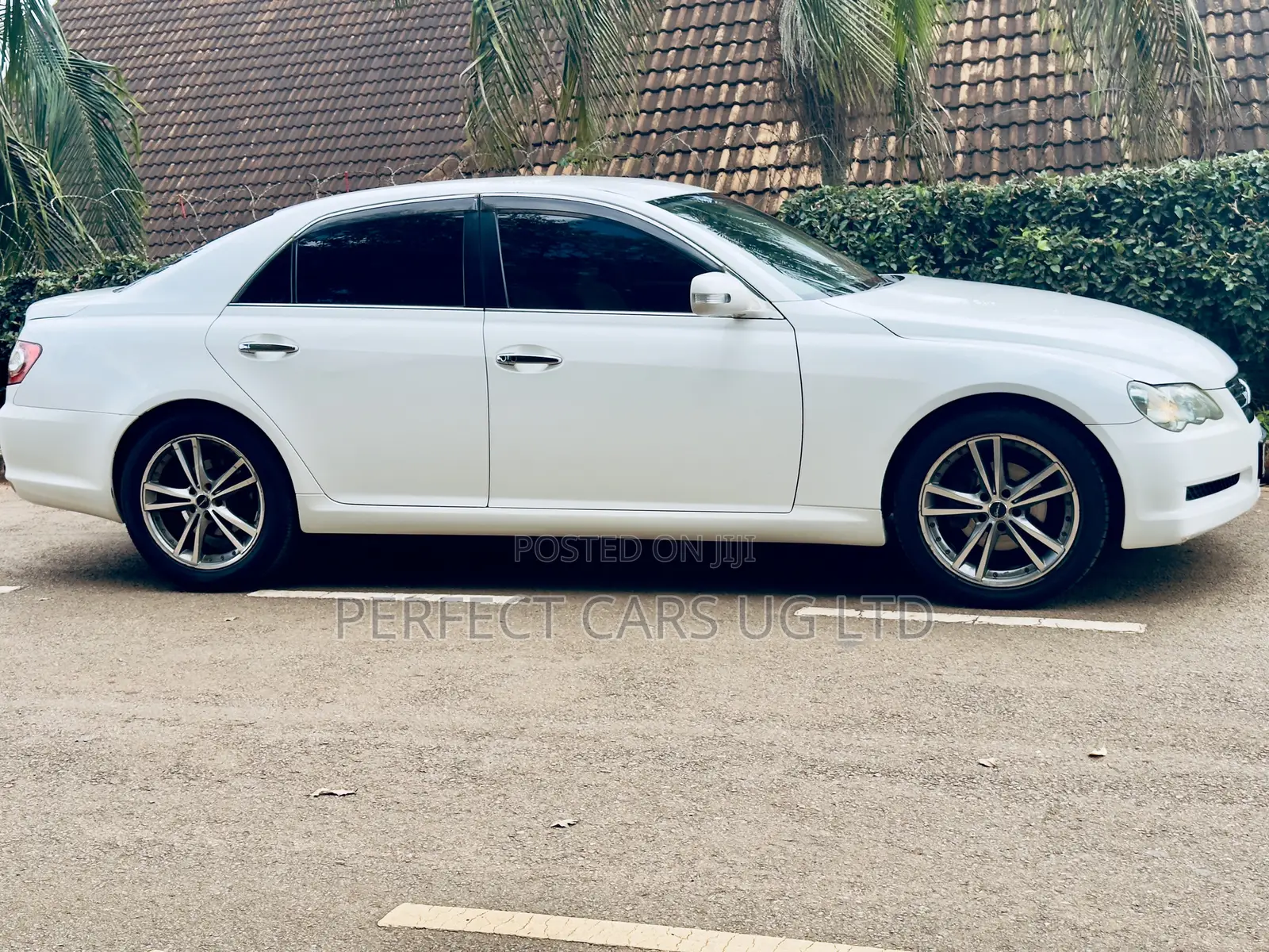 Toyota Mark X 2.5 AWD 2009 White