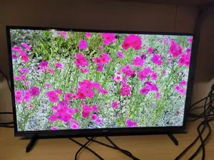Chiq 32" Digital Frameless L32g7ad Tv With Inbuilt Decorder