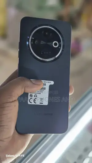 Tecno Spark 30C 128 GB Black
