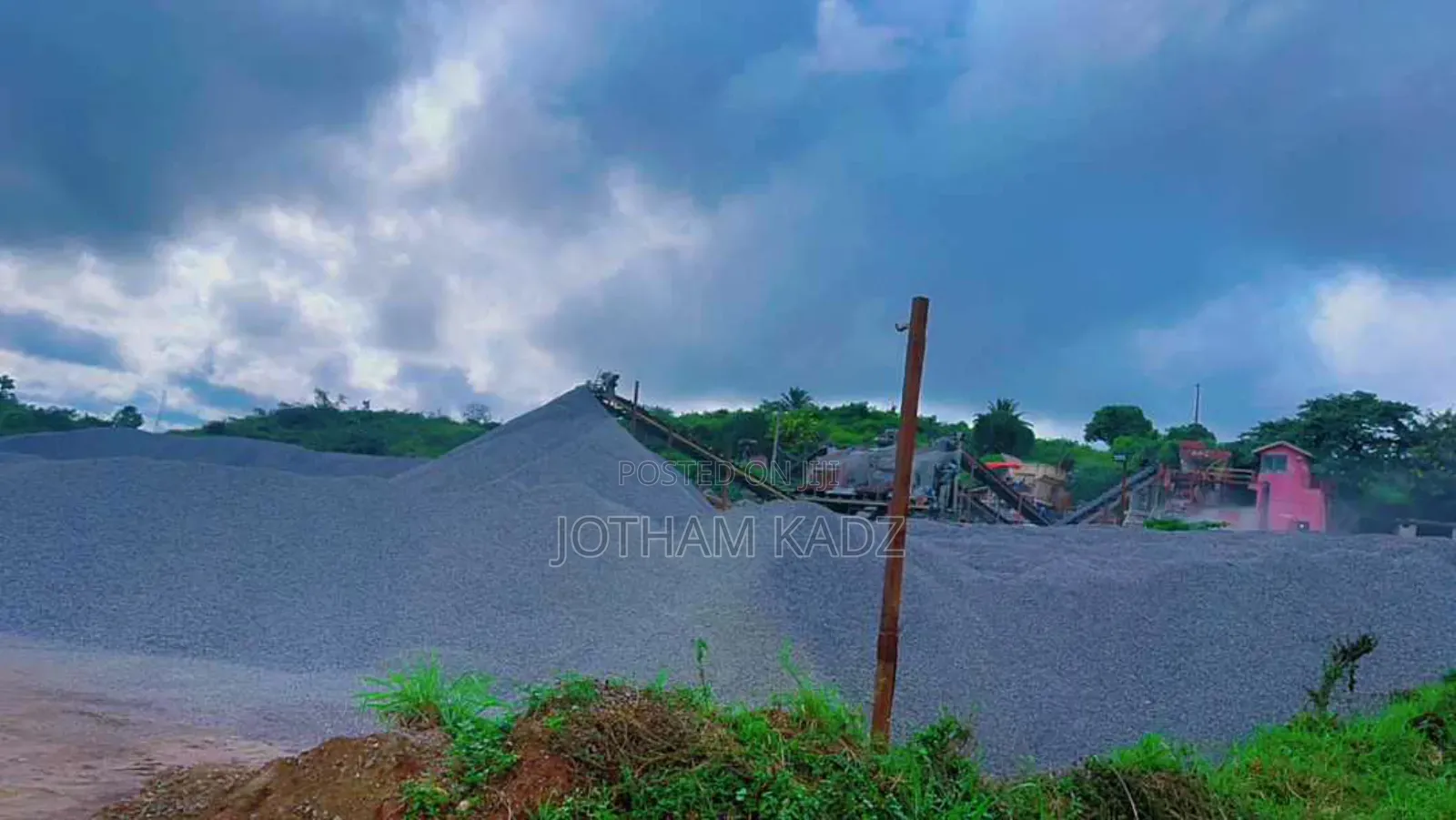 Aggregates,Stonebase, Stonedust, Hardcore and Lake Sand