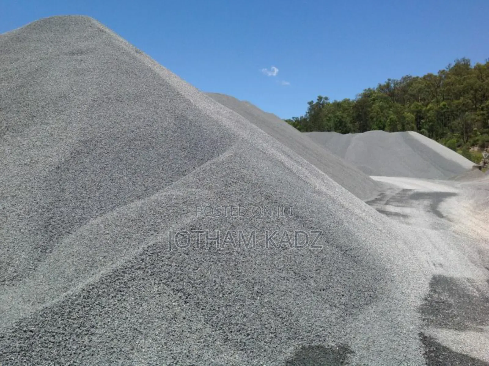 Aggregates,Stonebase, Stonedust, Hardcore and Lake Sand