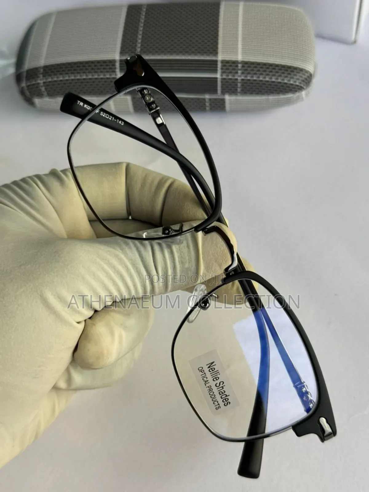 Anti-Blur Computer Glasses