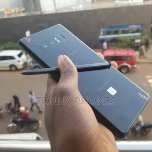 Photo - New Samsung Galaxy Note 8 128 GB Black
