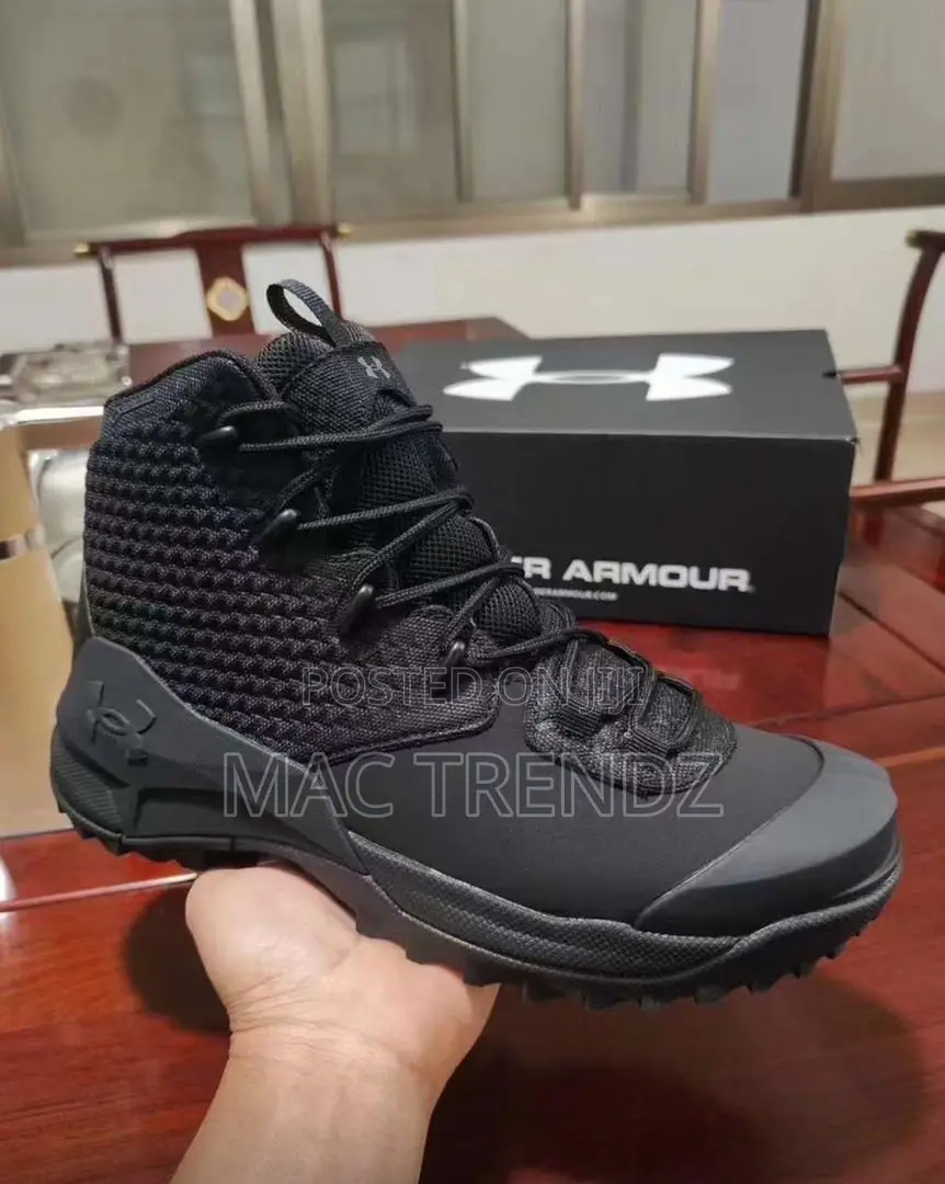 Sneakers High Quality Shoes