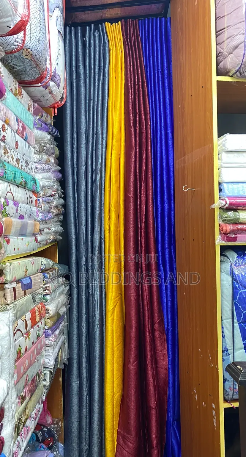 Plain Curtains With Net / a Pair It Has 3 Meters
