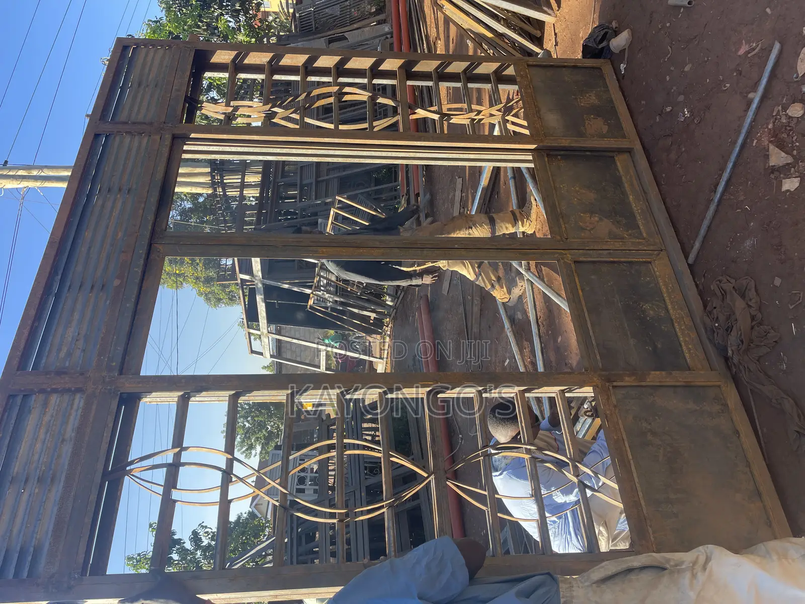 Sliding Door With Glass Protection