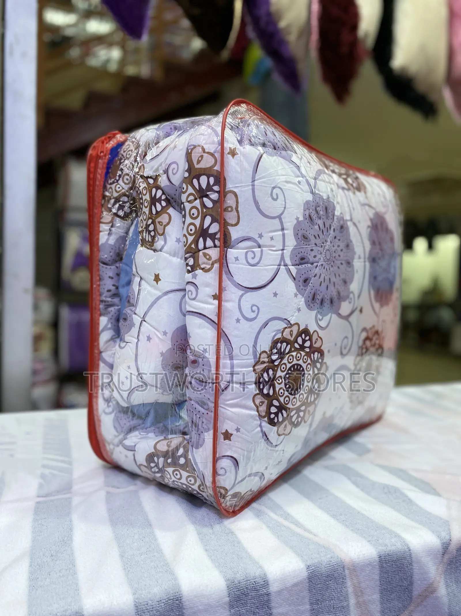 4by6 and 5by6 Bedcover With 2 Pillowcases and 1 Bedsheet
